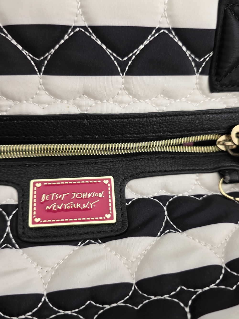 Betsey Johnson Quilted Stripe Satchel | Boutique Statement Bag - Picture 10 of 10